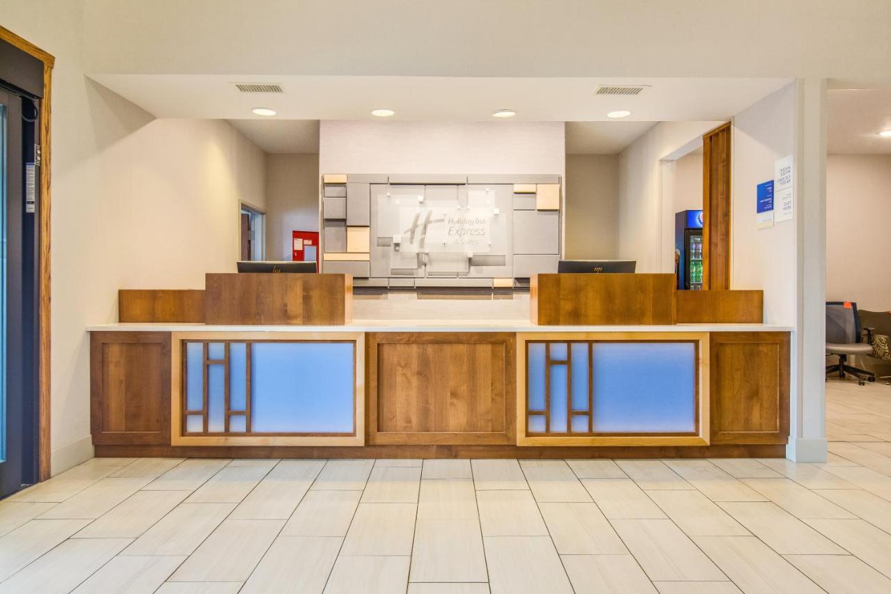 Holiday Inn Express & Suites Custer-Mt Rushmore Zewnętrze zdjęcie